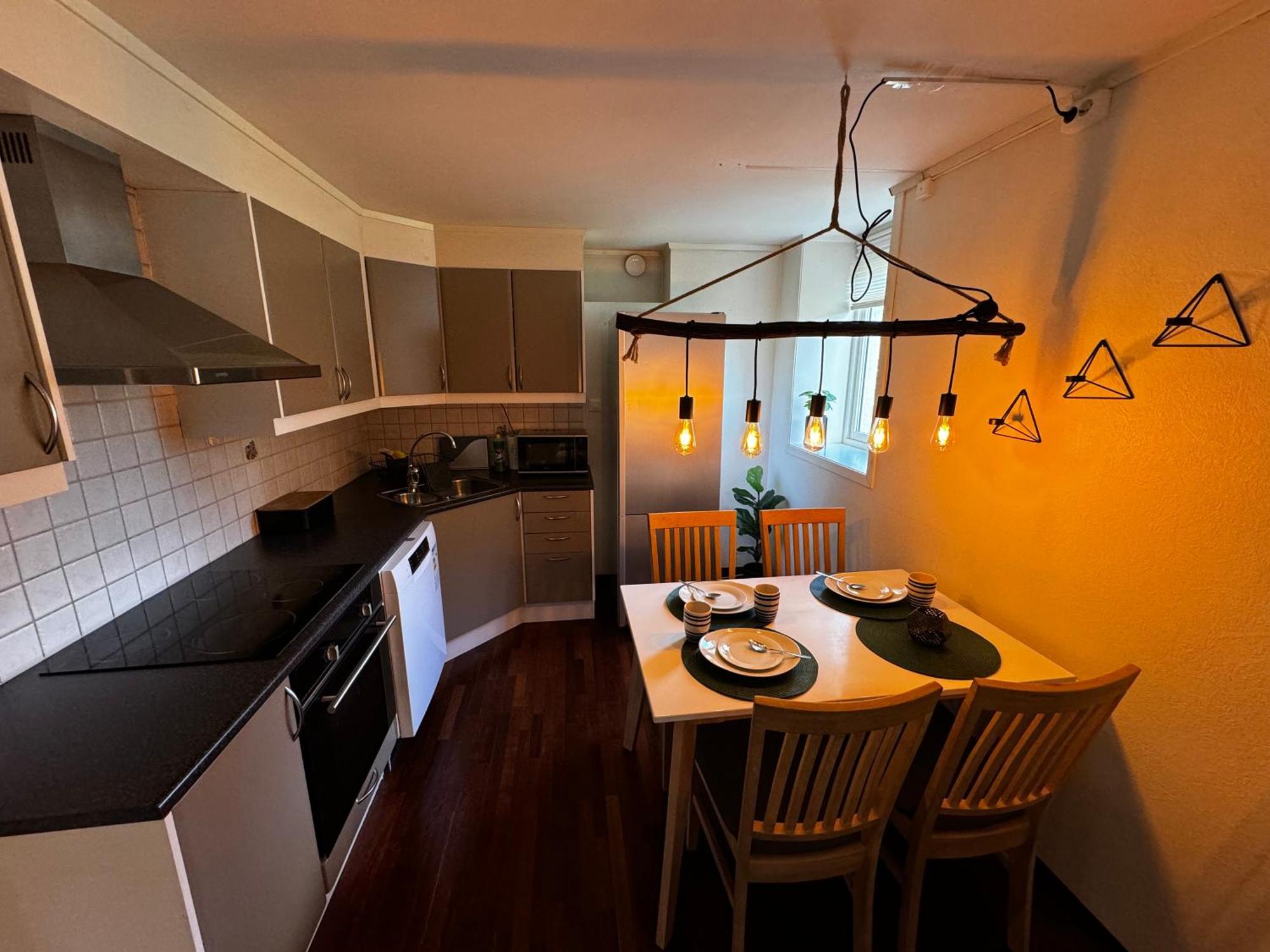 Central, 2 Bedroom, Free Parking ทรอมโซ ภายนอก รูปภาพ